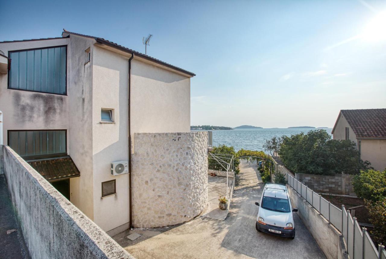 Apartments By The Sea Brodarica, Sibenik - 13615 Exteriör bild
